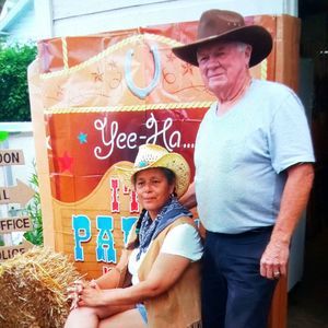 Meet your Posher, Donna